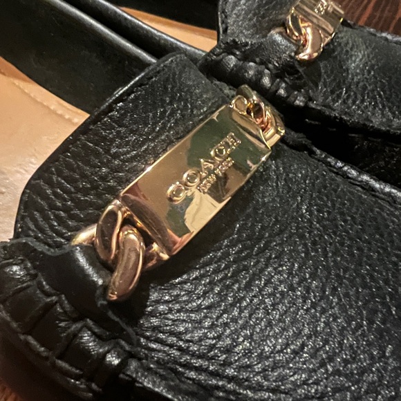 Coach Loafers size 8 - great condition! - Picture 4 of 4